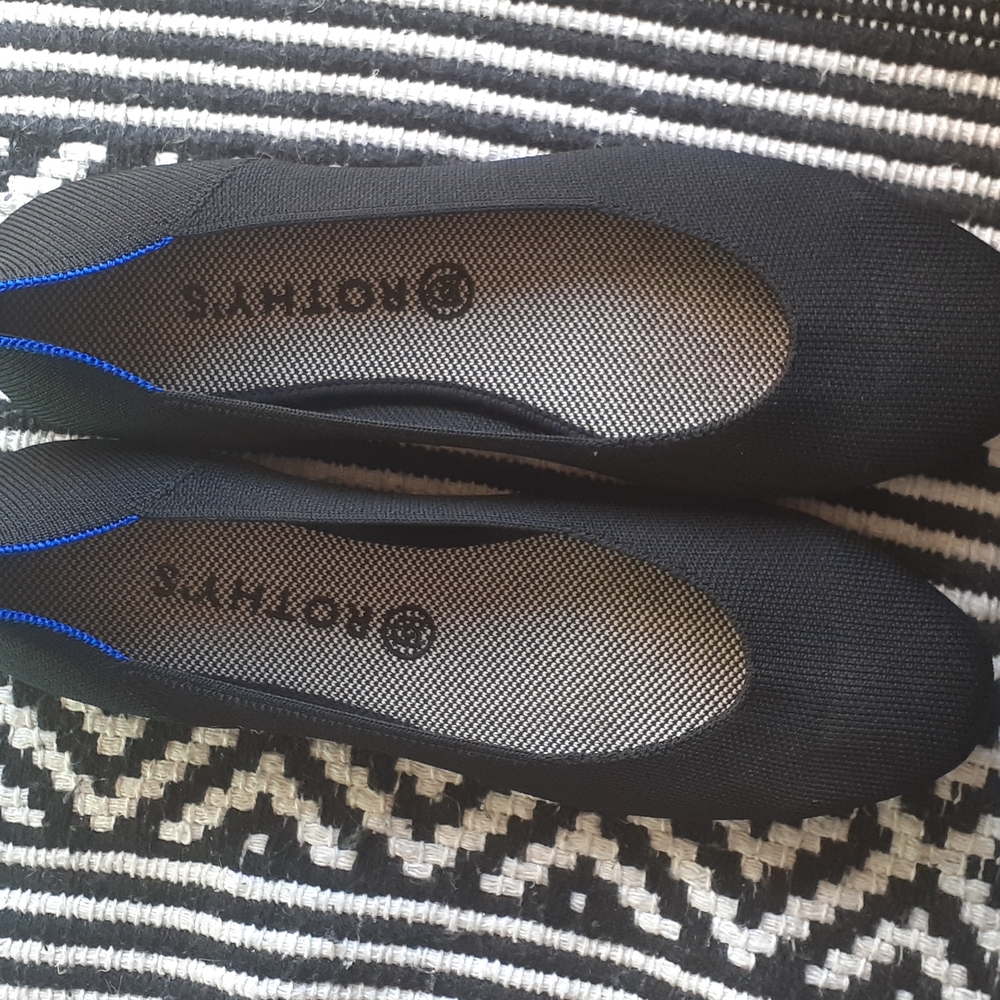 Rothys black size 11